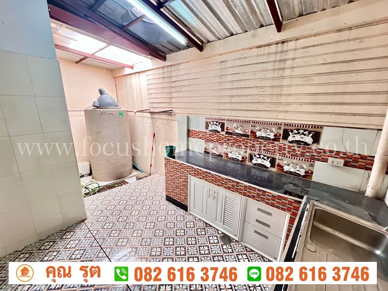 ขาย ทาวน์เฮาส์ 3 ชั้น โครงการลิฟวิ่ง เรสซิเดนซ์ รังสิต-ราชพฤกษ์